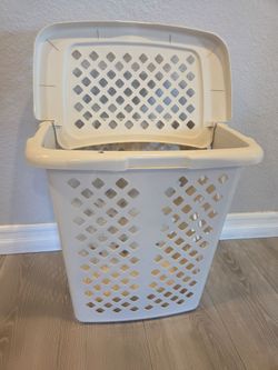 Clothes basket