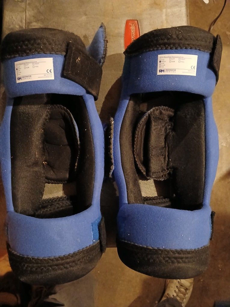 Knee Braces