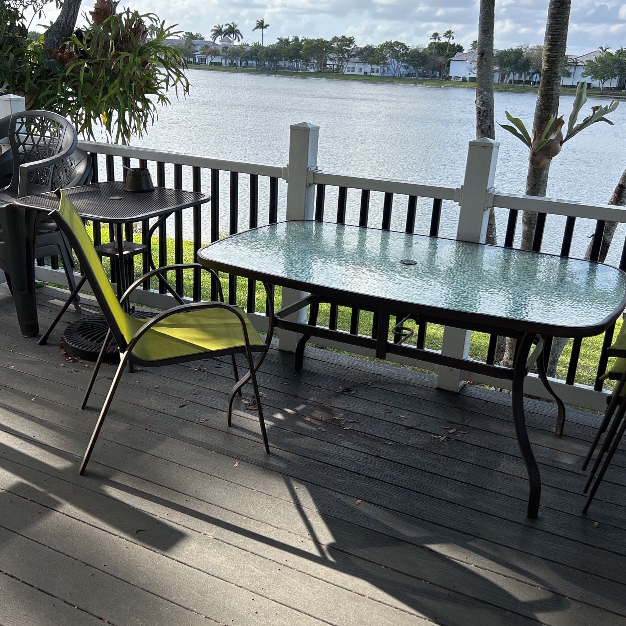 Aluminum Patio Table + 4 Chairs