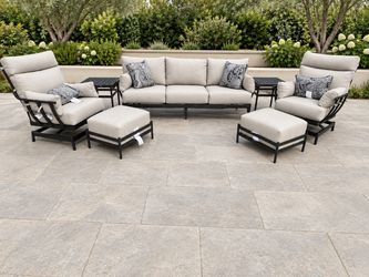 Like new Costco bridgeton 7pc outdoor patio furniture set Sunbrella