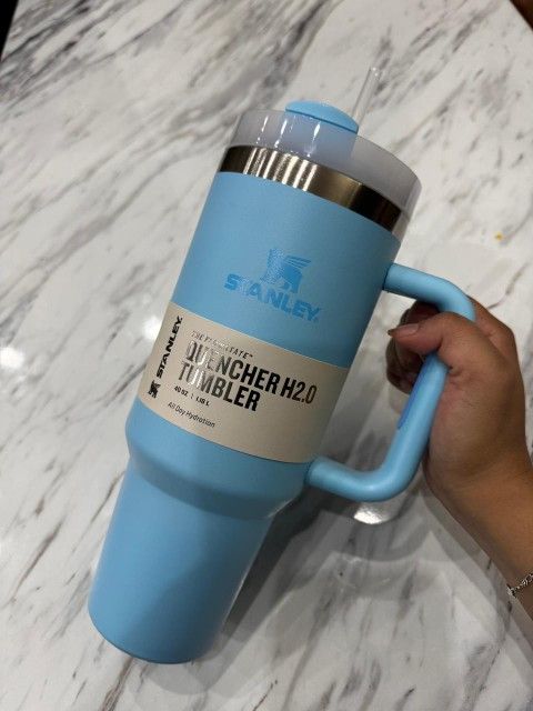 Baby Blue Stanley Cup - www.disolcolor.com