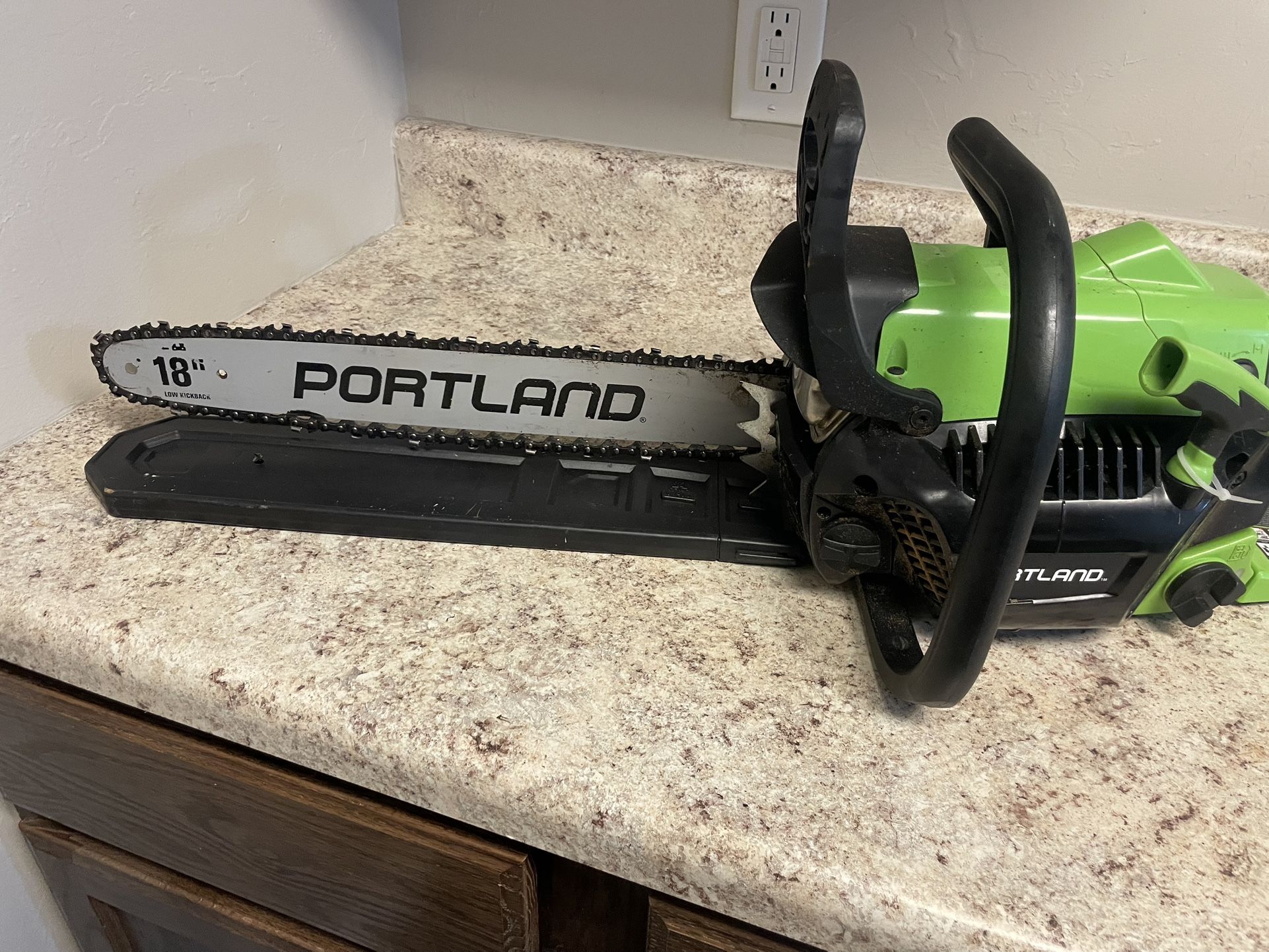 Harbor Freight Portland Chainsaw !!
