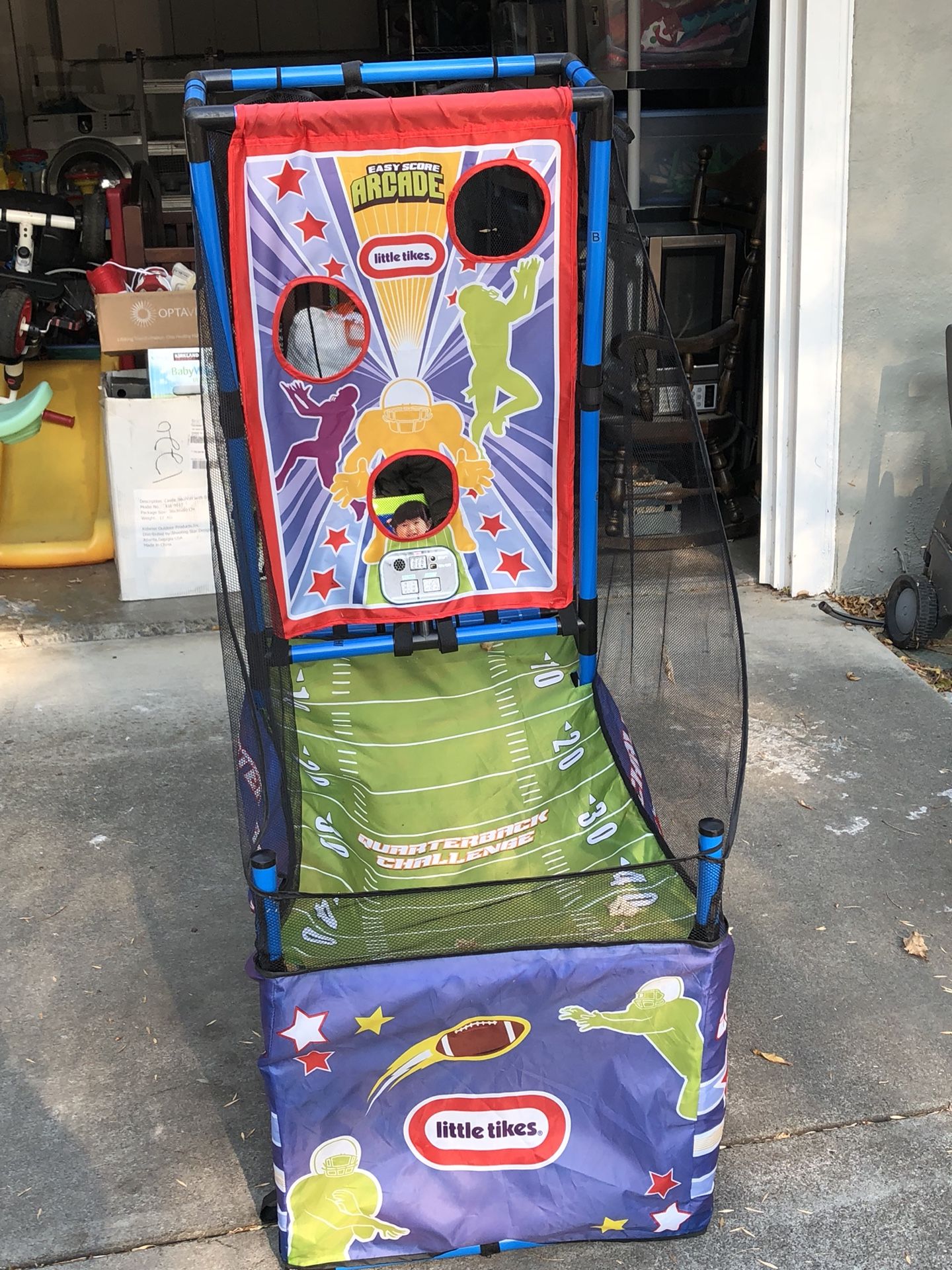 Little Tikes Easy Score Football Arcade.