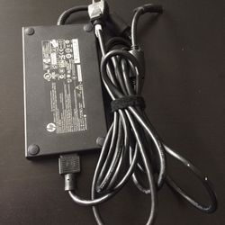 HP 200 W Watt Laptop Charger Black Tip