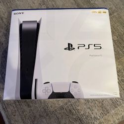 Brand New Sony Playstation 5 Disc Model With Headset And Controller 