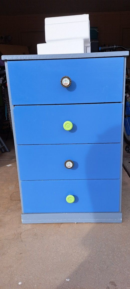 4 Drawer Dresser Nightstand $20