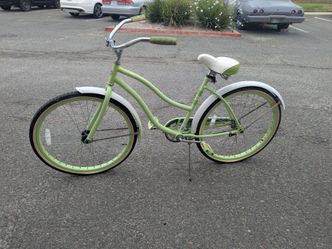 Seafoam Green Beachcruiser, Bike