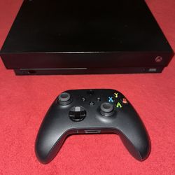 Xbox One X 1TB