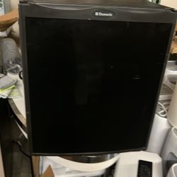 Domestic Mini Fridge Works Silently 