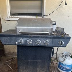 Nexgrill 5-Burner Propane BBQ Grill – Works Great!