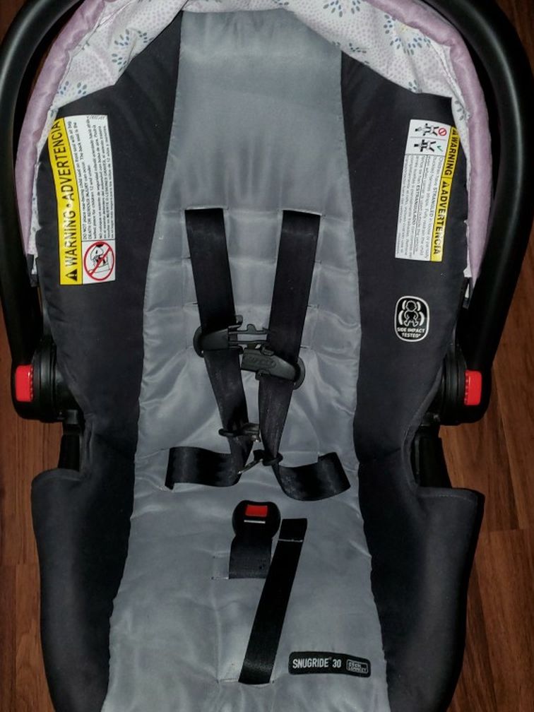 Like NEW Baby Carseat And Baby Rocker