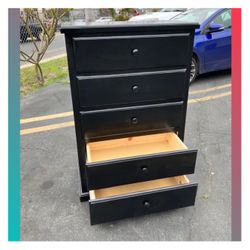 5 Drawer Dresser
