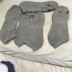 Brand New Grey True Religion Socks 4 Pairs 