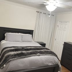 Queen Bed Frame & Nightstands
