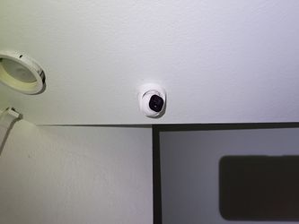 Security Cameras ⭐⭐⭐⭐⭐
