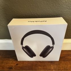 AIRPOD MAX BRAND NEW OBO