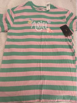 Shirt size medium