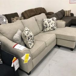 N1S40* Sleeper Sofa Chaise * Brand New * P a y  E a s i l y