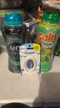 Downy Unstoppable And Gain Scent Booster And Febreze Air Freshener 