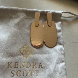 Kendra Scott Aragon Hammered Drop Earrings