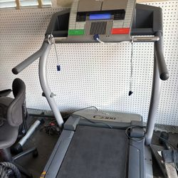 NordicTrack Treadmill Machine 