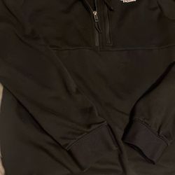 The Northface Sweater Size Medium 