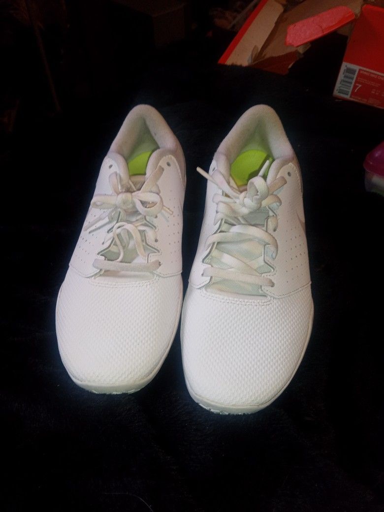 Nike Sideline Iv Cheerleading Shoes
