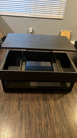 Extendable Coffee table