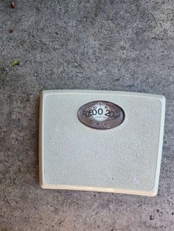 Bathroom scale