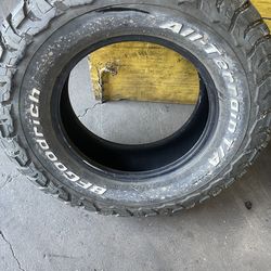 BFG 265/70/17” $100 each have 2