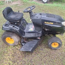 Poulan pro riding mower