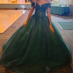 DRESS Size 0  $300 OBO