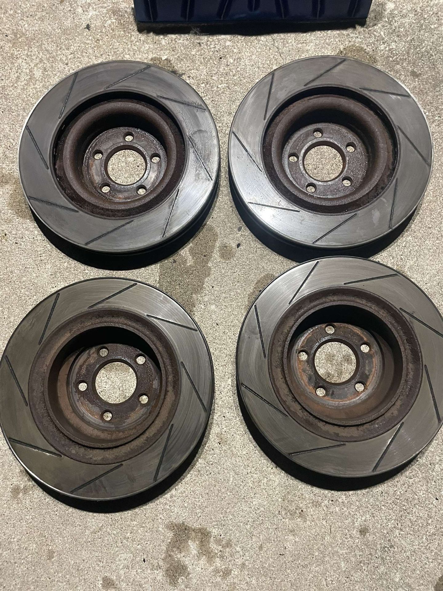 Slotted Rotors