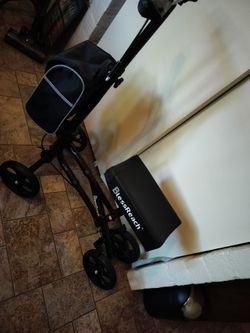 BlessReach Knee Scooter Walker