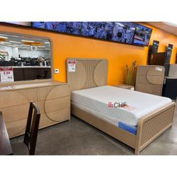 Modern natural queen / eastern king size bed frame  - Limited Time Offer 