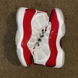 Jordan 11 Cherry