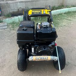 4400 PSI 4.0 GPM Cold Water Gas Pressure Washer with HONDA GX390 Engine