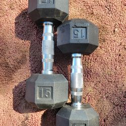 SET OF 15LB RUBBER COATED HEXHEAD DUMBBELLS. TOTAL 30LBs. 
7111  S. WESTERN WALGREENS 
$35   CASH ONLY.  AS IS