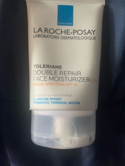 La roche posay effaclar Moisturizer
