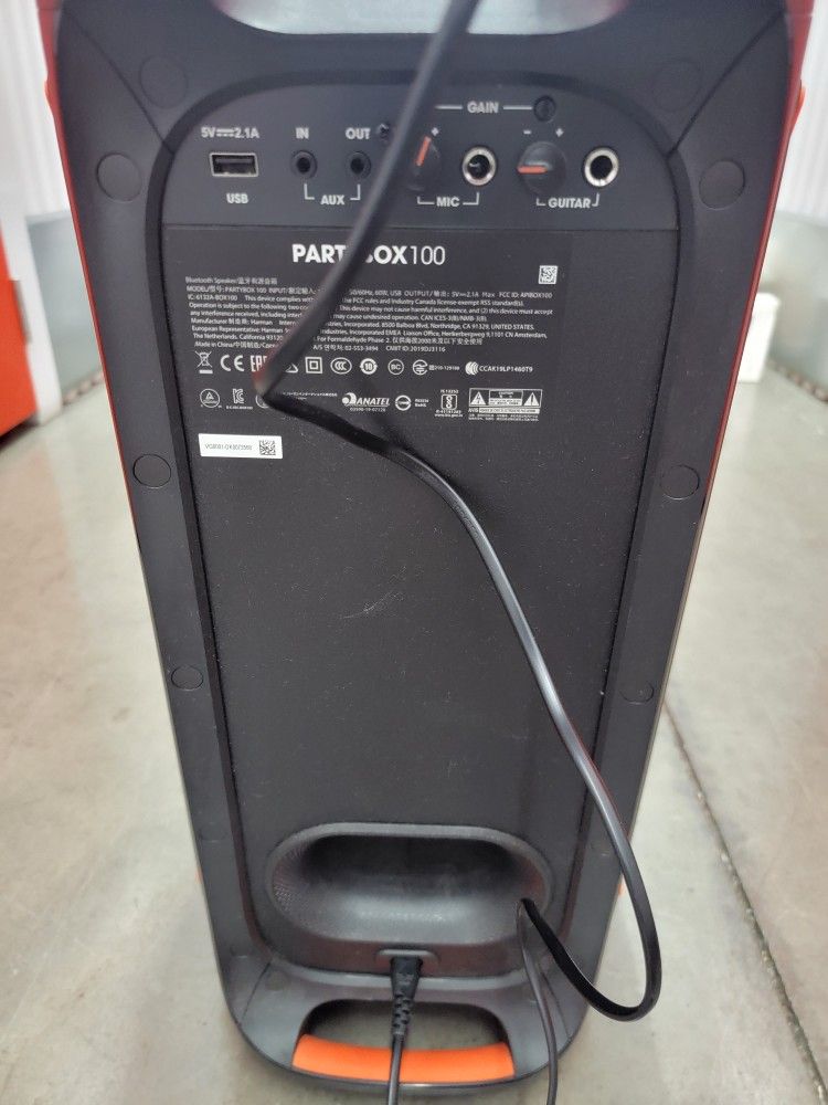 JBL Party Box 100 Speaker