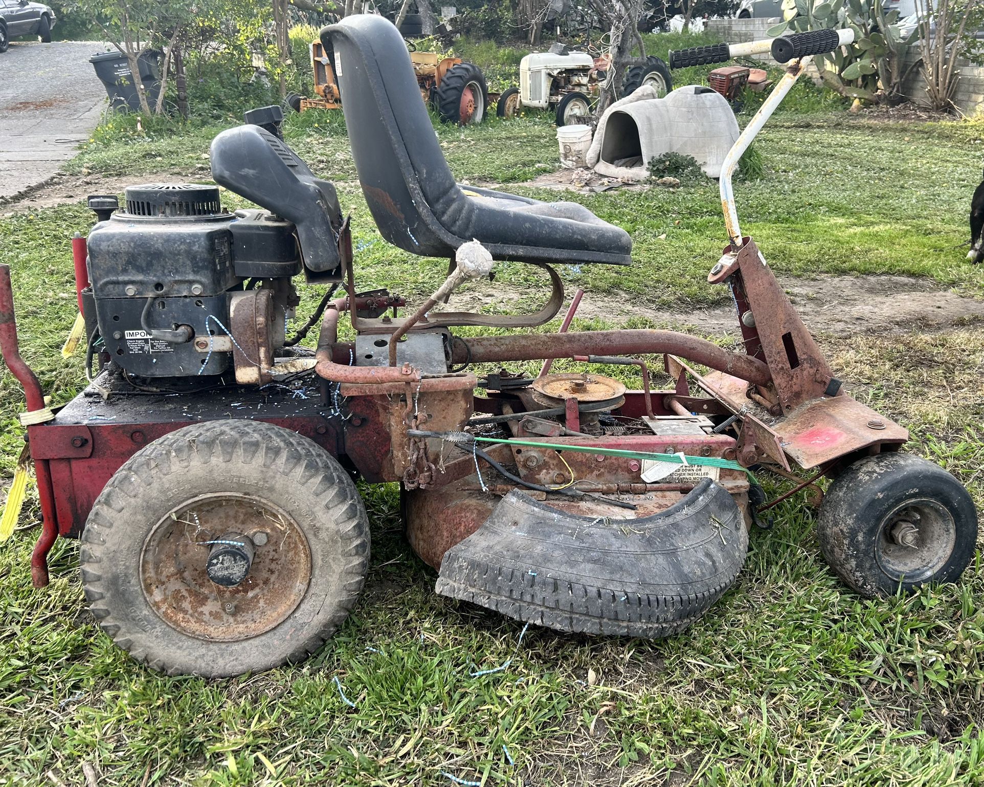 Snapper Lawn Tractor  **Free**