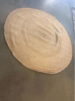 6’ Round Braided Natural Fiber Jute-Style Area Rug – $85 OBO