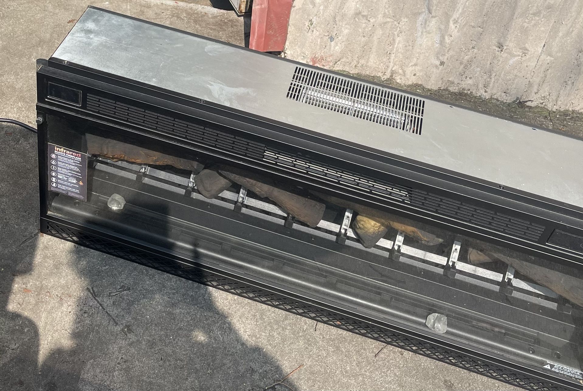 Electric Fireplace/Foyer