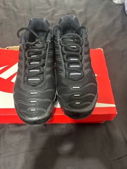 M Nike Air Max Plus GS "Triple Black"