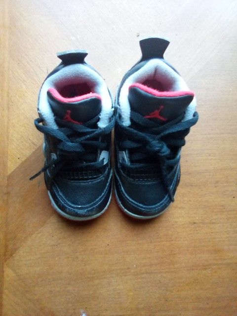 Air Jordan 4