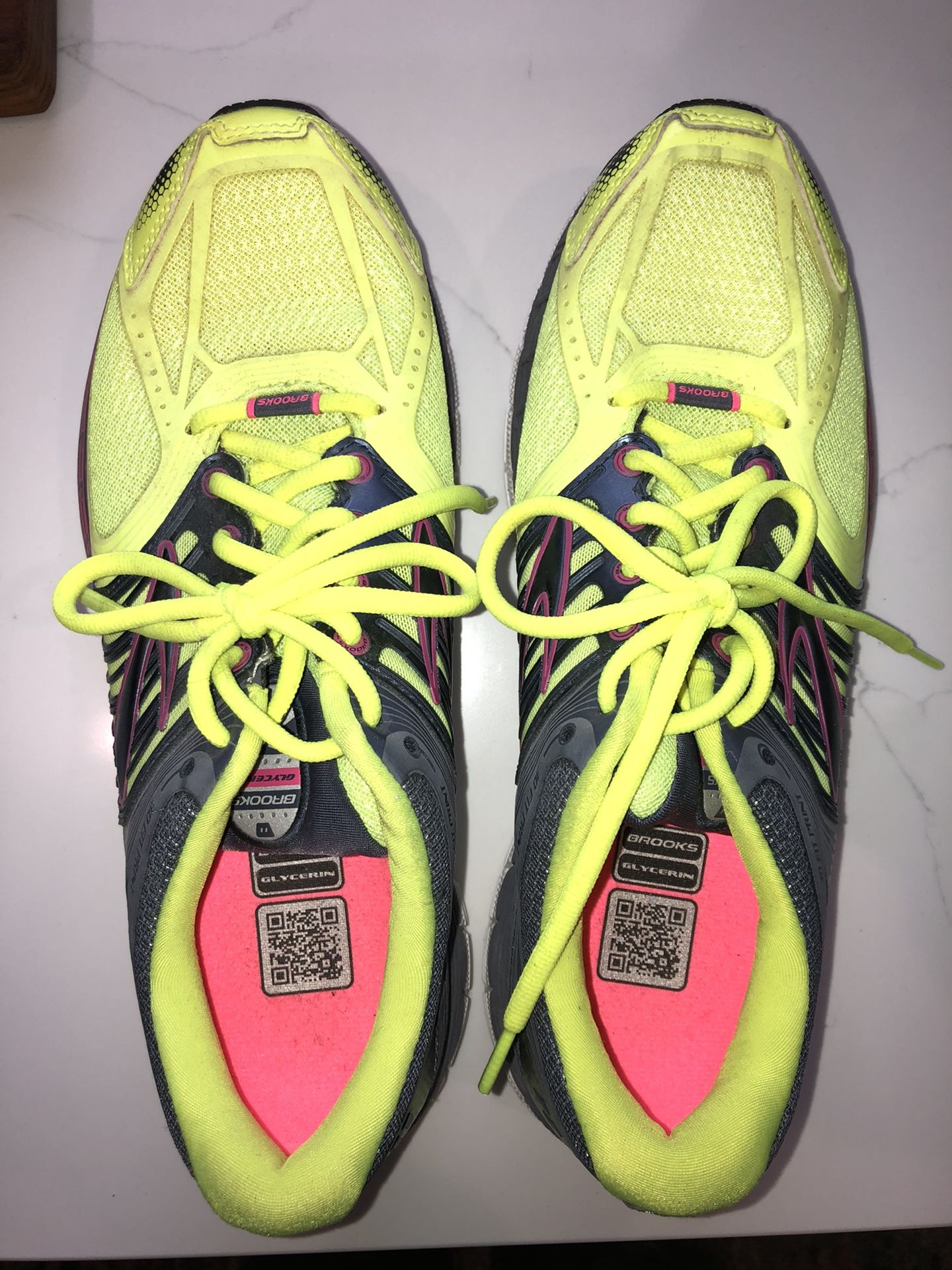 Women’s Running Gym Athletic Shoe Size 10