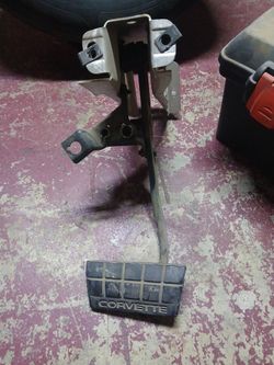 Manual Transmission Brake Pedal Assembly and Bracket 84-89 Corvette
