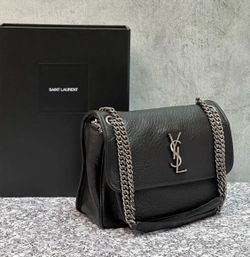 Bag YSL Niki excellent condition