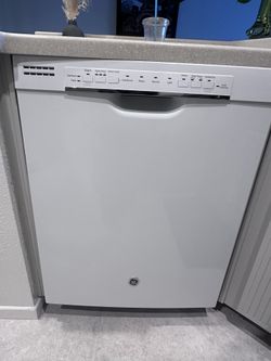 FREE Dishwasher 33” High And 22” Deep