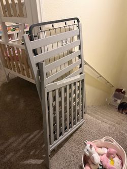 Baby crib